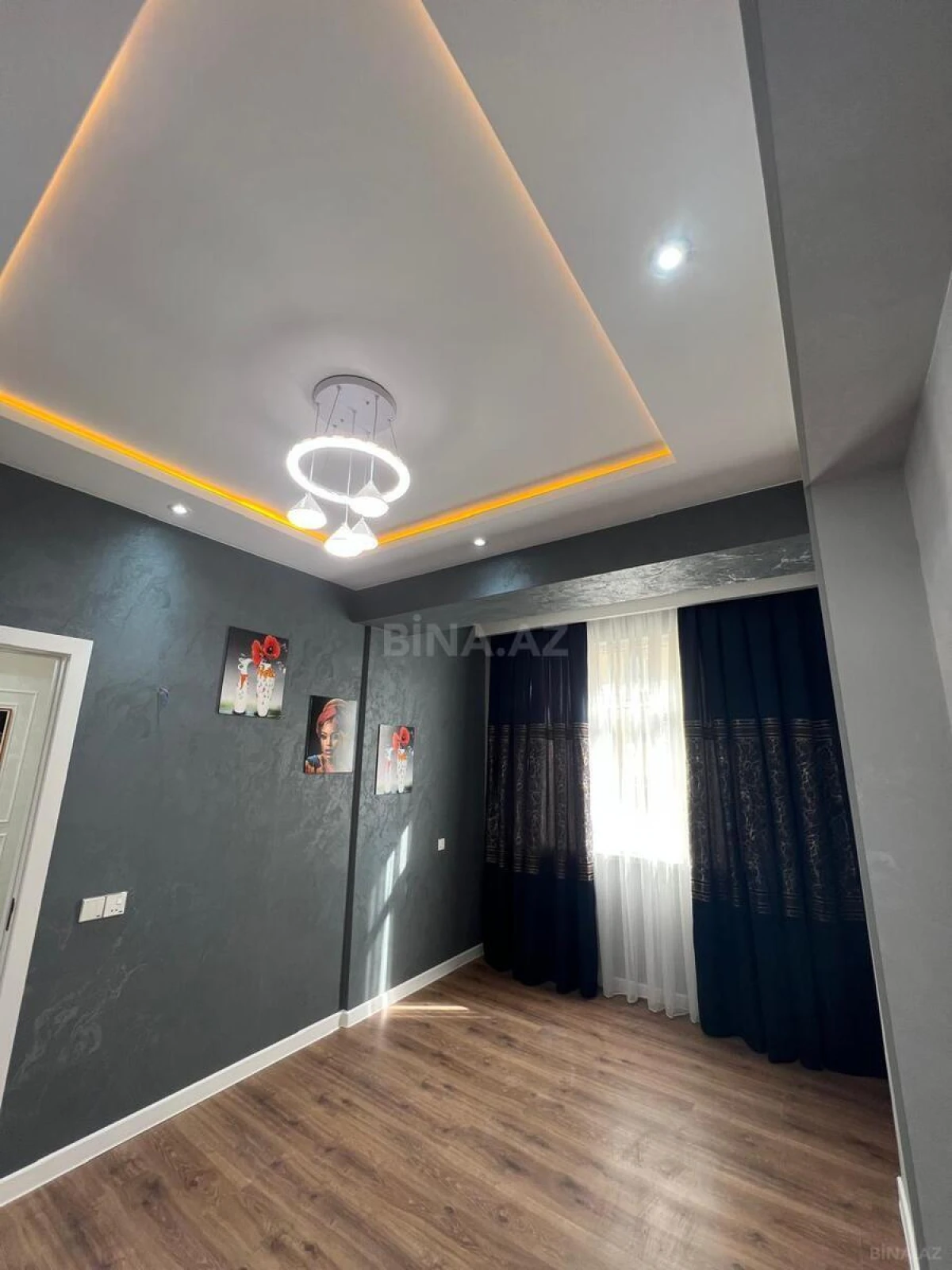 Satılır 2 otaqlı mənzil 61 m²
