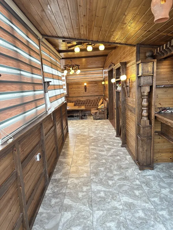 Kirayə verilir 4 otaqlı mənzil 230 m²