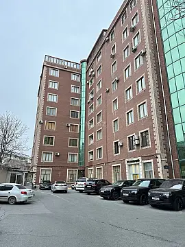 Kirayə verilir 4 otaqlı mənzil 230 m² — Bakı, Yasamal 4 otaq 230.00 m²