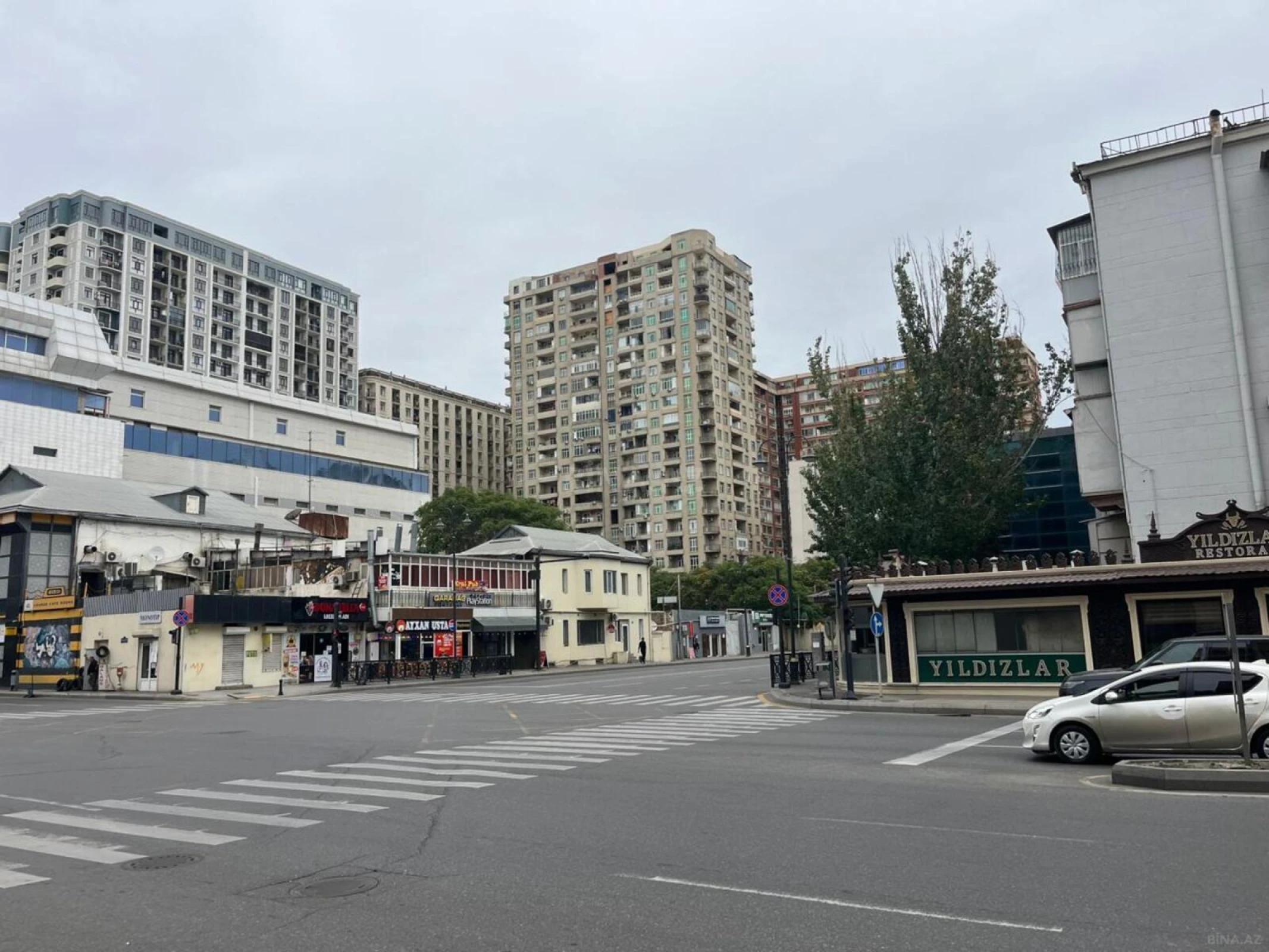 Satılır 3 otaqlı mənzil 120 m²