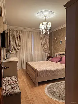 Satılır 4 otaqlı mənzil 113 m²