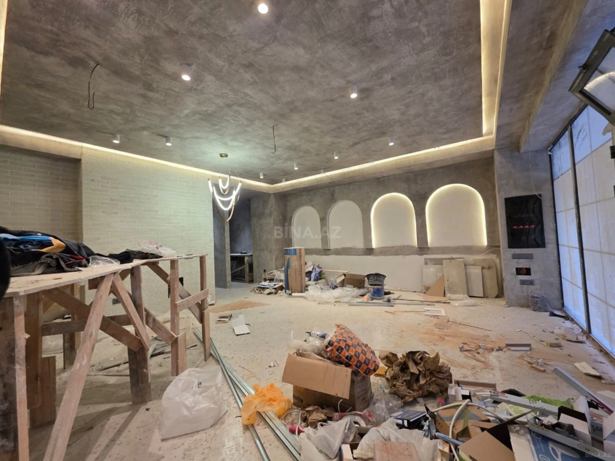 Satılır obyekt 60 m²