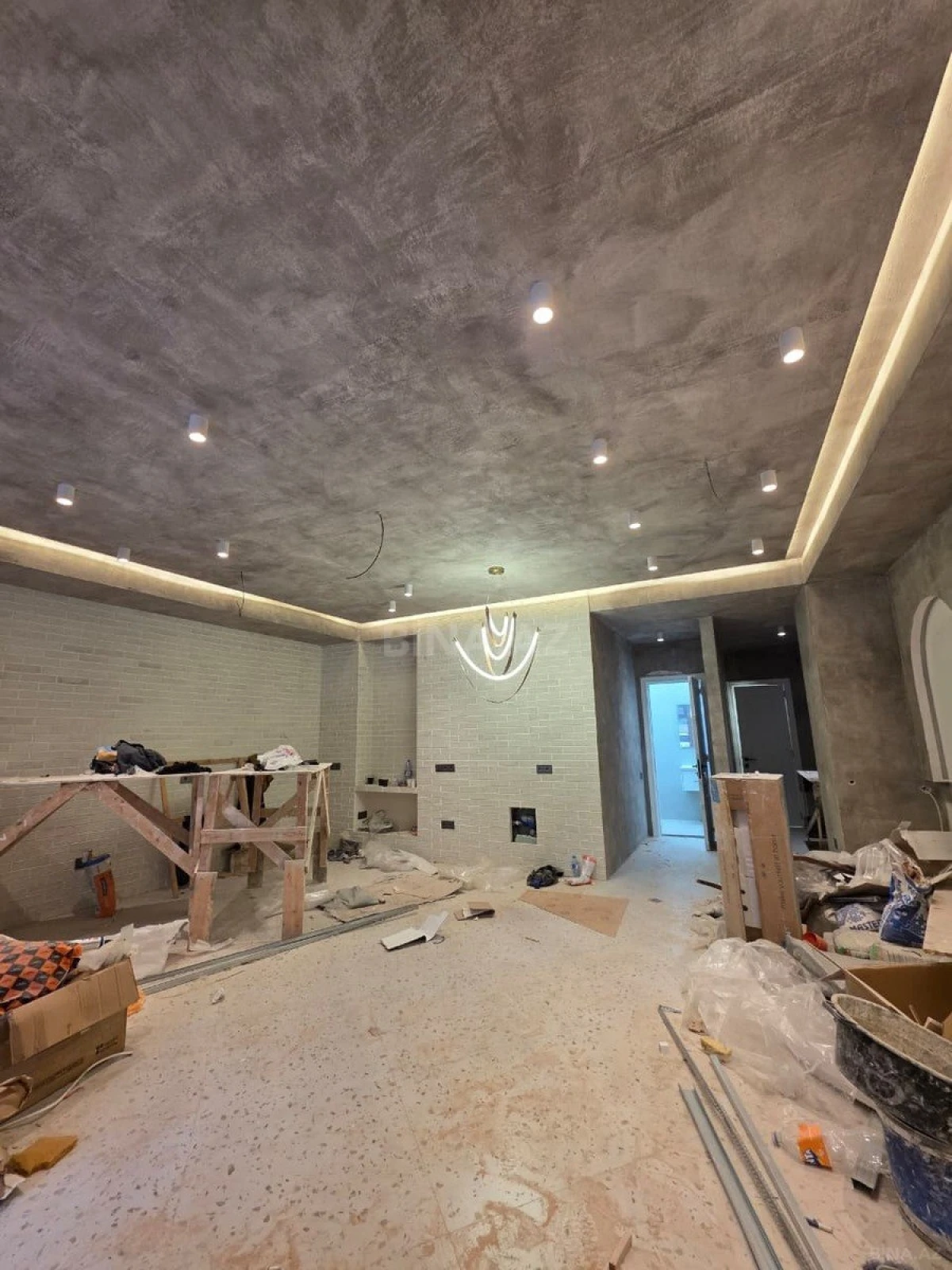 Satılır obyekt 60 m²