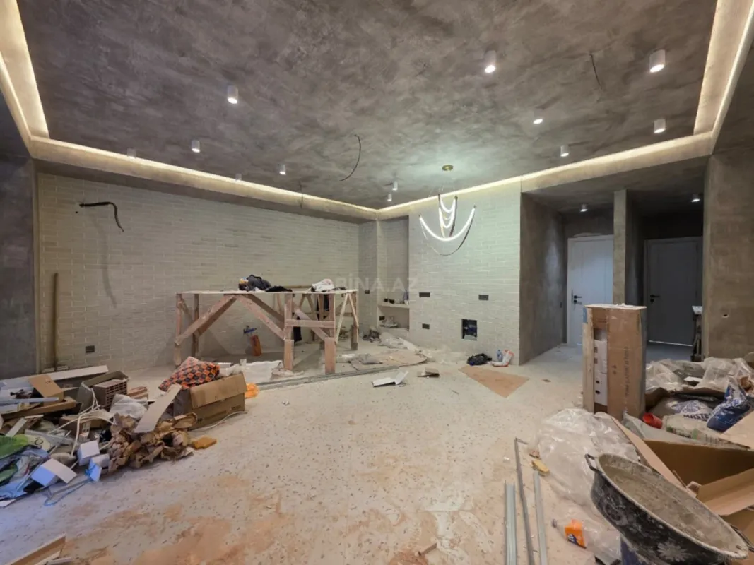 Satılır obyekt 60 m²