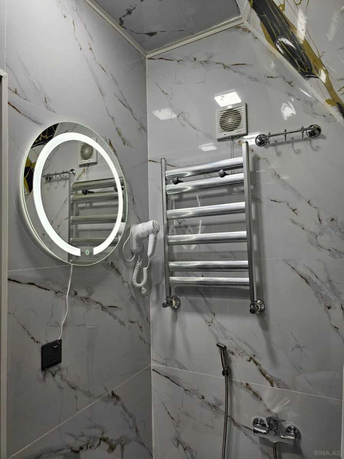 Kirayə verilir 2 otaqlı həyət evi 120 m²