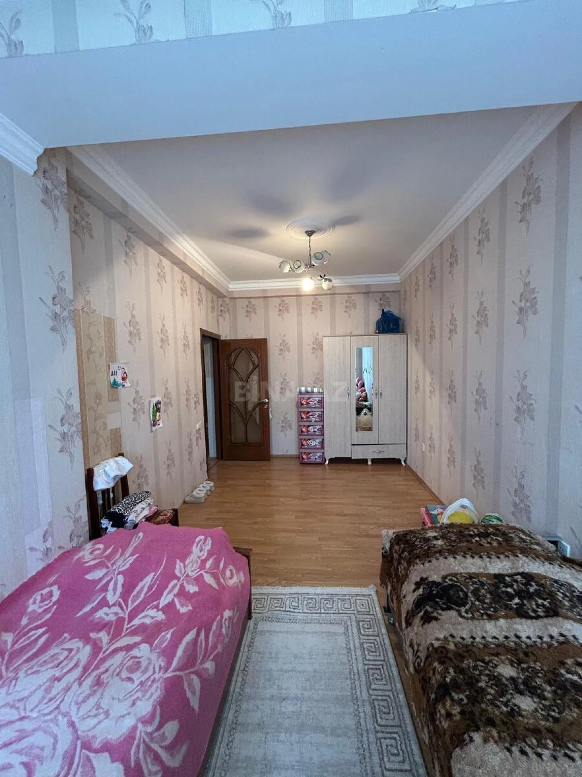 Satılır 3 otaqlı mənzil 120 m²