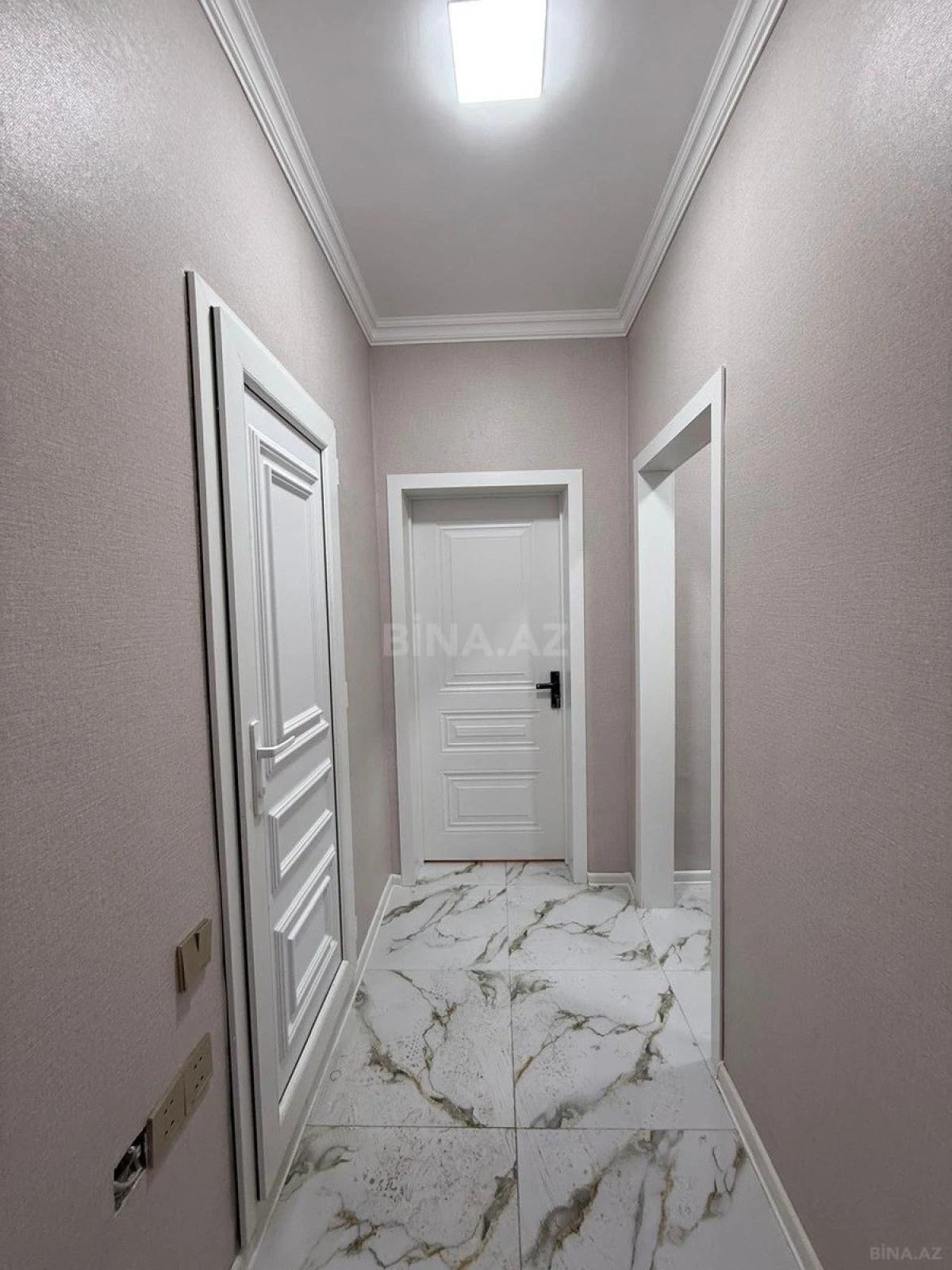 Satılır 2 otaqlı mənzil 43 m²