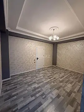 Satılır 2 otaqlı mənzil 43 m²