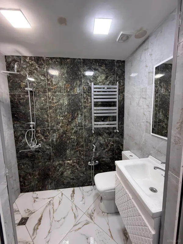 Satılır 2 otaqlı mənzil 43 m²