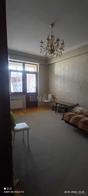 Satılır 2 otaqlı mənzil 74 m²