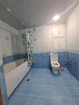 Kirayə verilir 2 otaqlı mənzil 85 m²