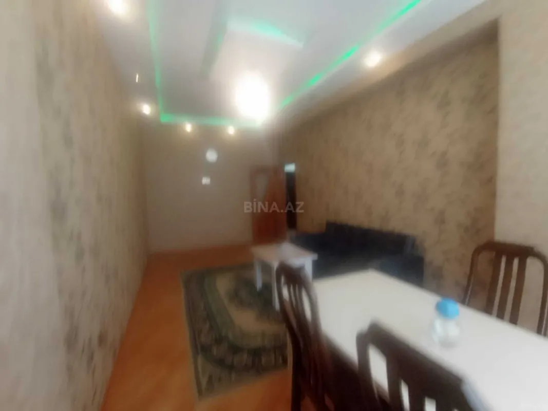 Kirayə verilir 2 otaqlı mənzil 97 m²