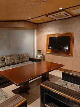 Kirayə verilir obyekt 120 m²