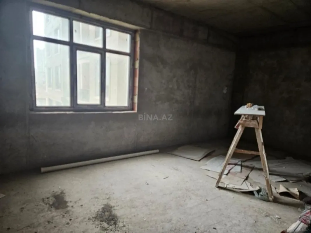 Satılır 2 otaqlı mənzil 100 m²