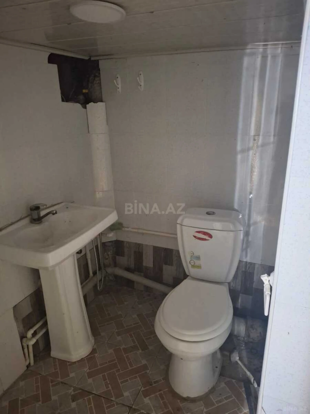 Kirayə verilir obyekt 75 m²