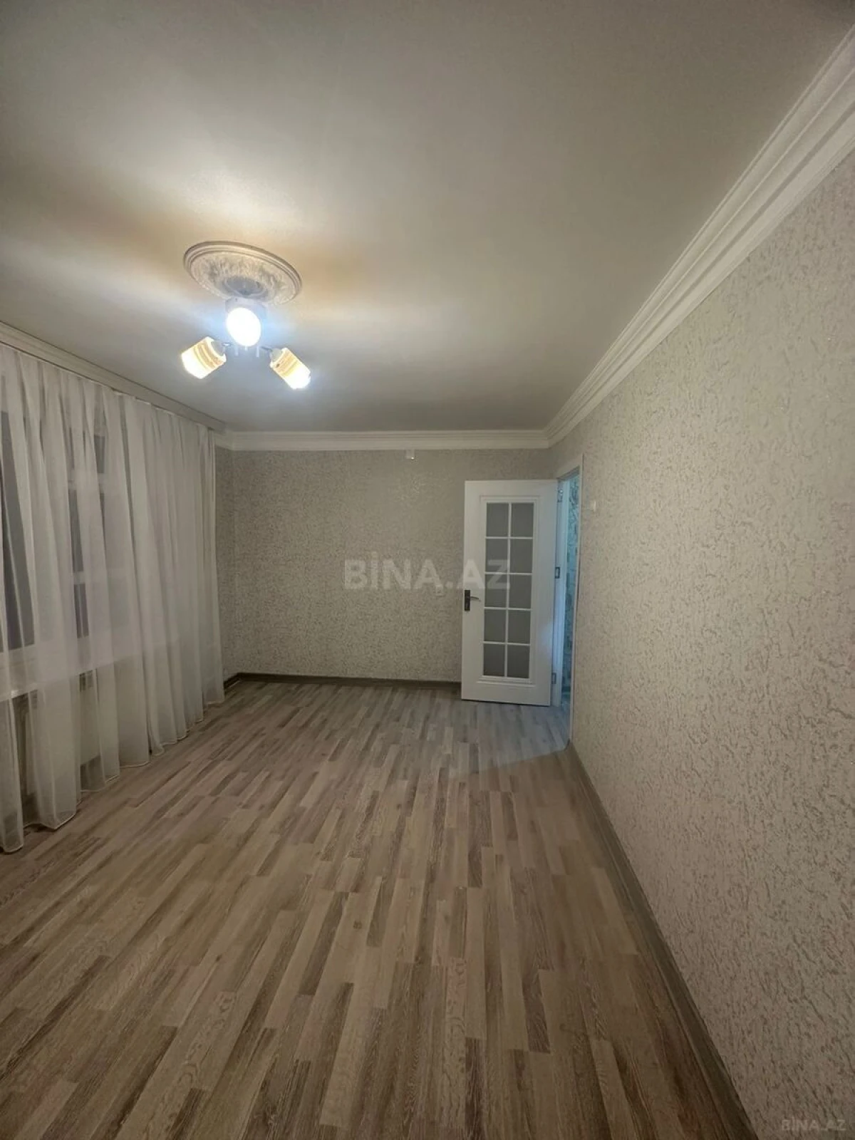 Satılır 1 otaqlı mənzil 35 m²
