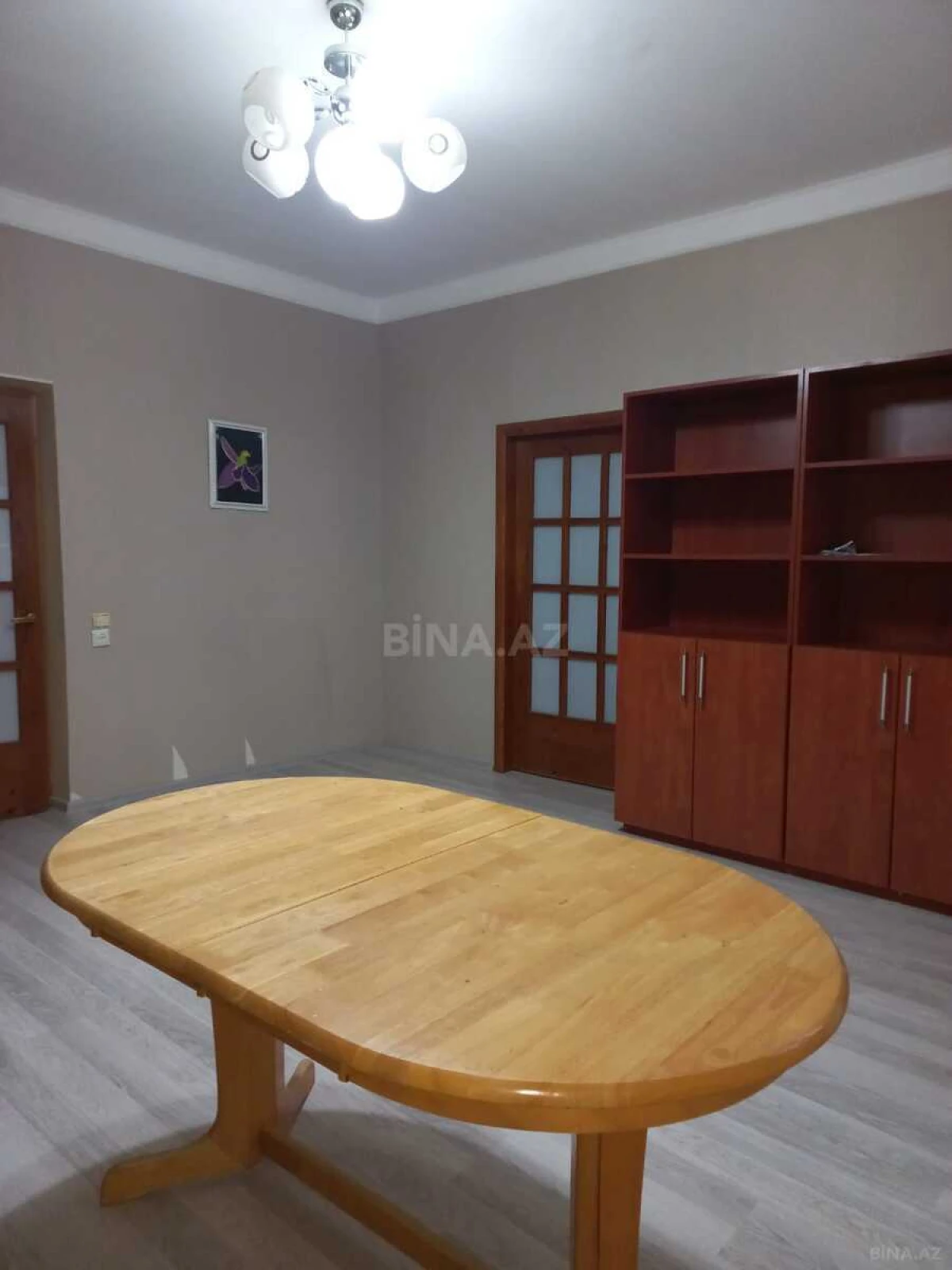 Kirayə verilir 3 otaqlı mənzil 90 m²