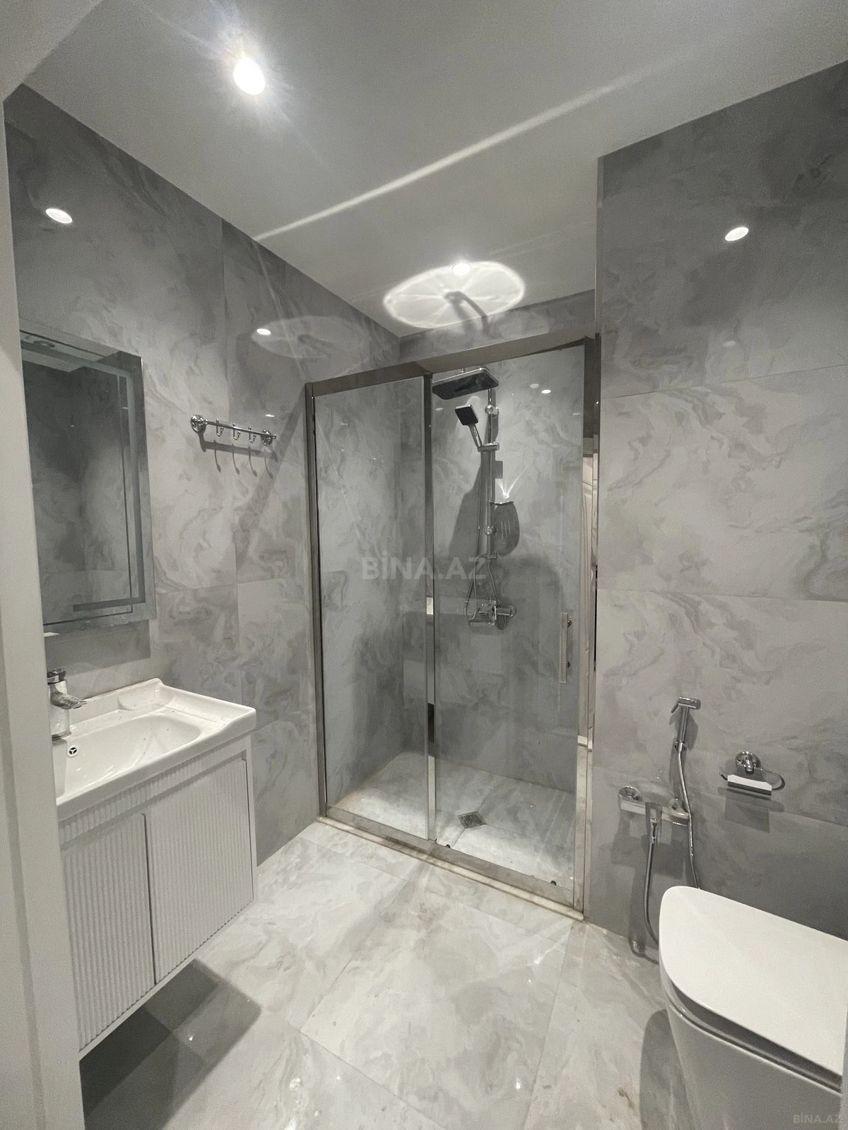 Satılır 3 otaqlı mənzil 80 m²