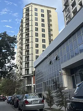 Satılır 1 otaqlı mənzil 85 m²