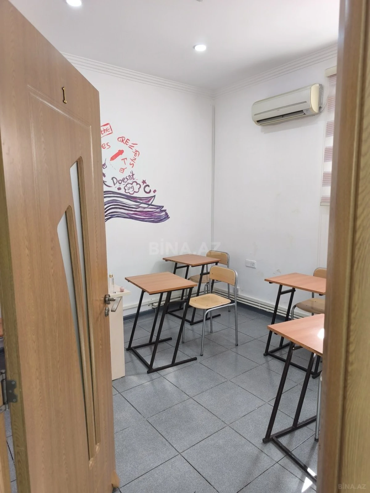 Kirayə verilir 5 otaqlı ofis 150 m²