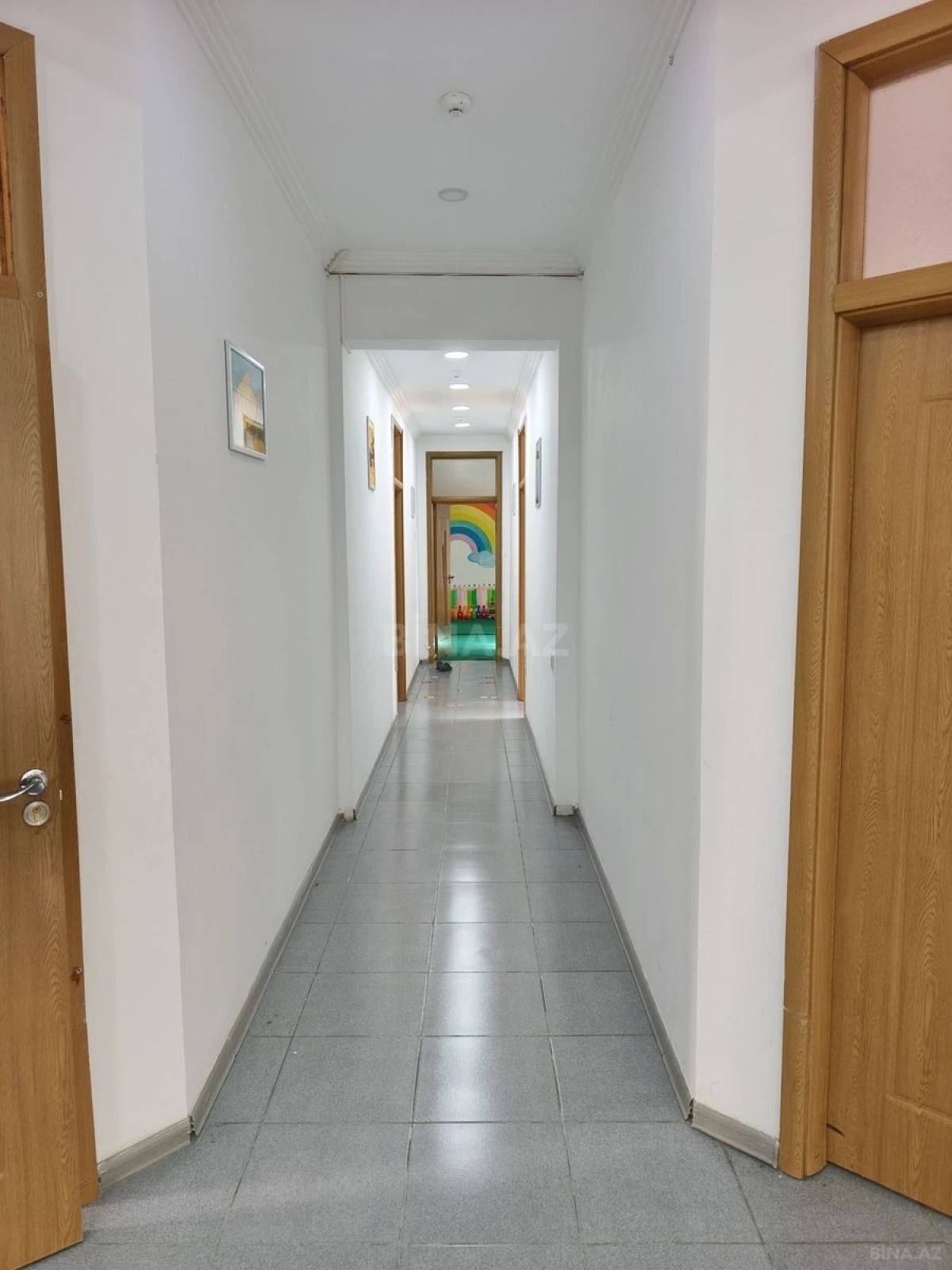 Kirayə verilir 5 otaqlı ofis 150 m²