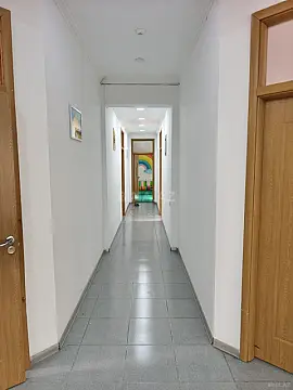 Kirayə verilir 5 otaqlı ofis 150 m²