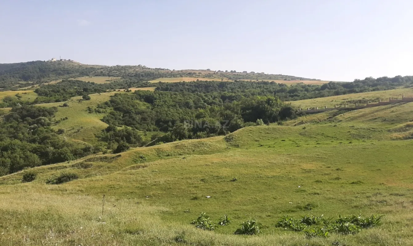 Satılır torpaq sahəsi 1100 m²