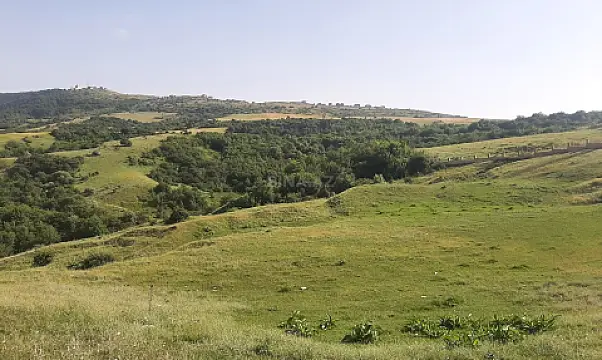 Satılır torpaq sahəsi 1100 m²