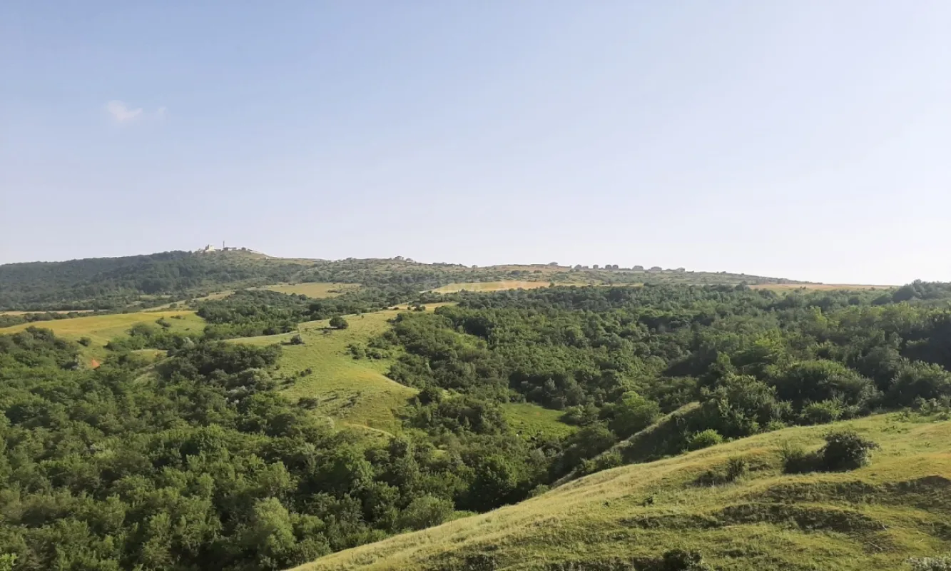 Satılır torpaq sahəsi 1100 m²