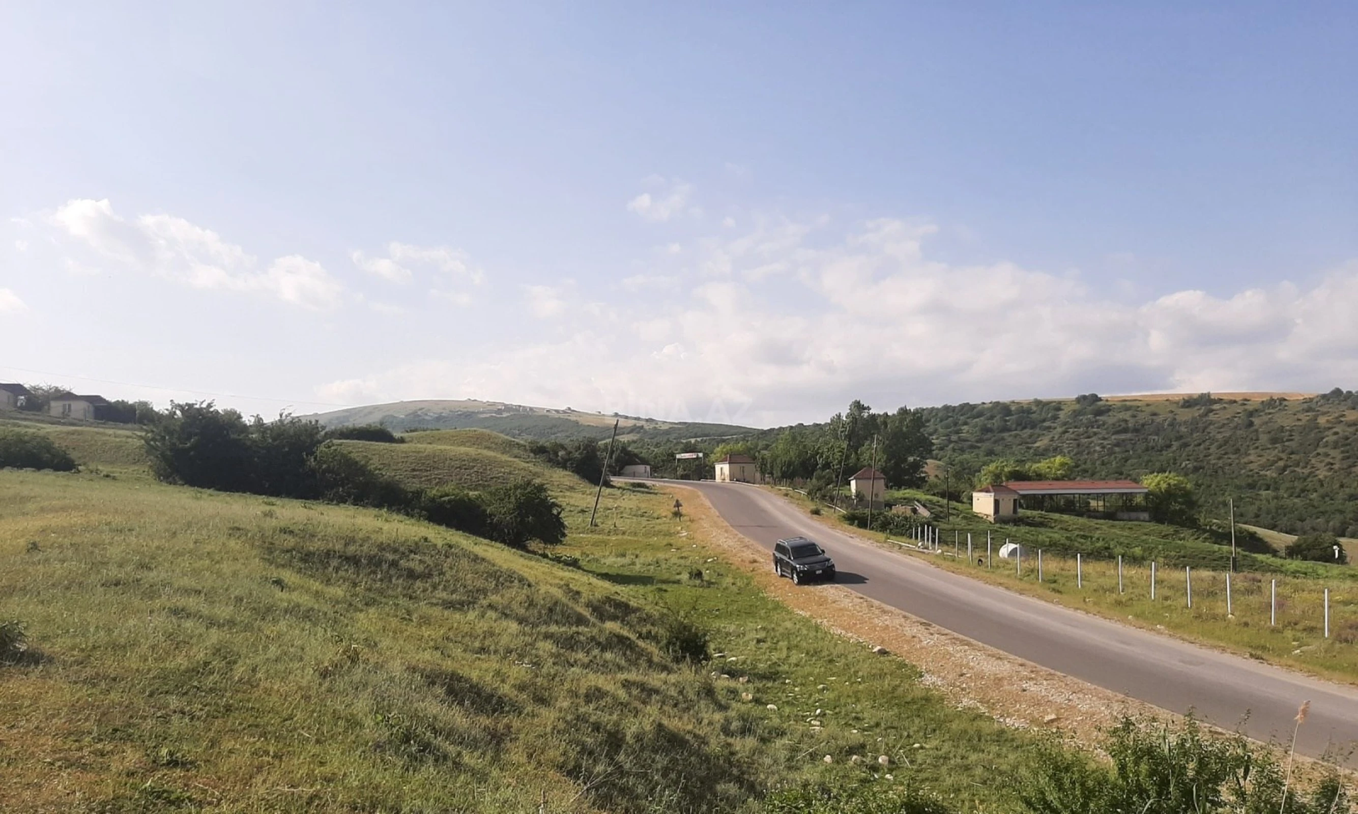 Satılır torpaq sahəsi 1100 m²