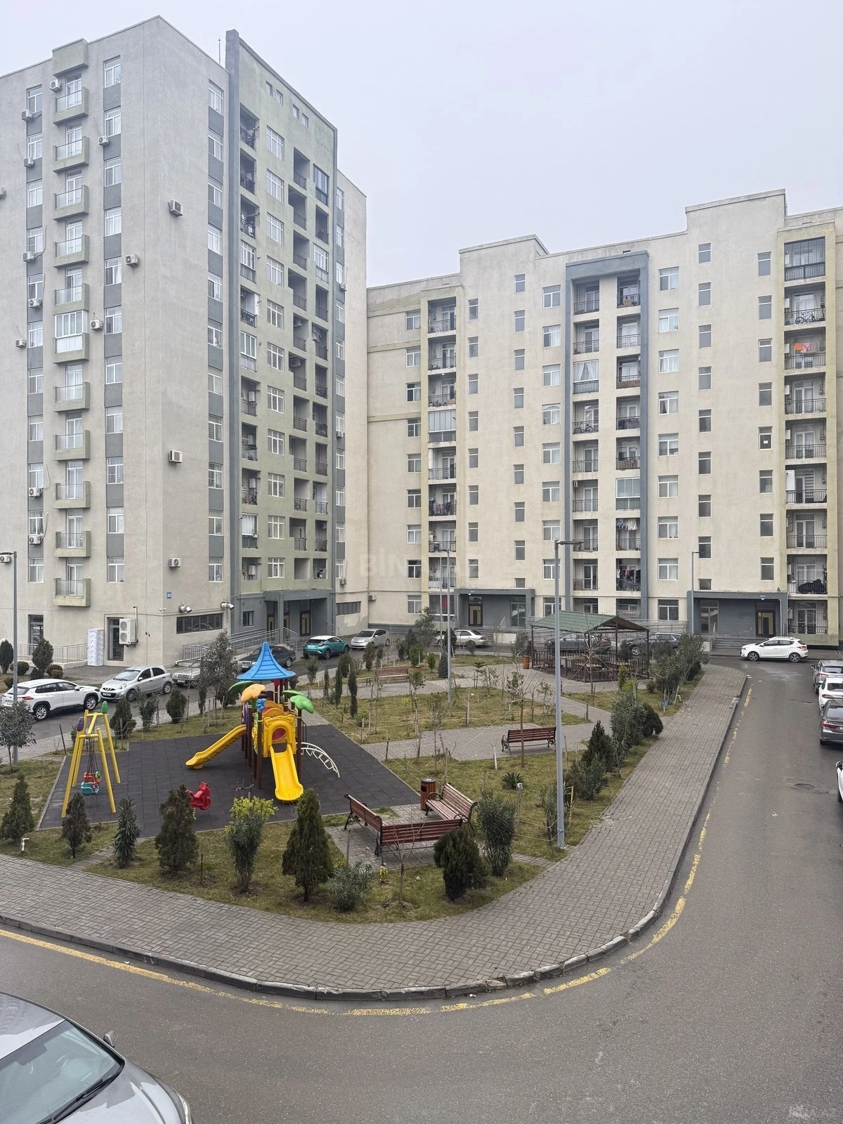Satılır 1 otaqlı mənzil 40 m²