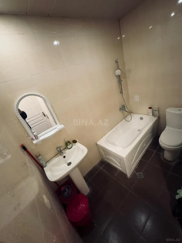 Satılır 1 otaqlı mənzil 40 m²