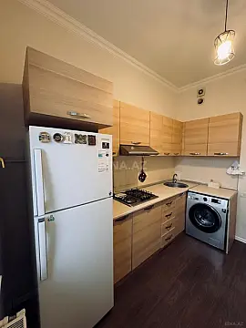 Satılır 1 otaqlı mənzil 40 m²