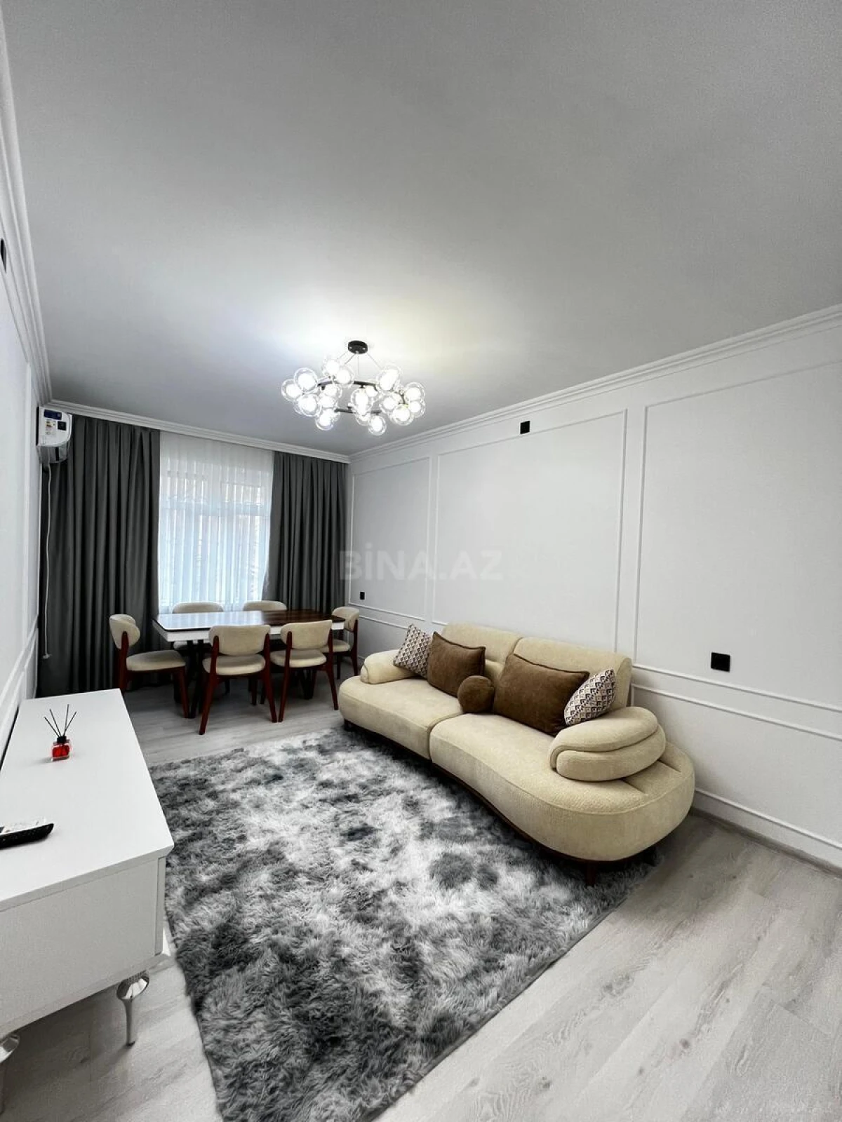 Satılır 2 otaqlı mənzil 60 m²