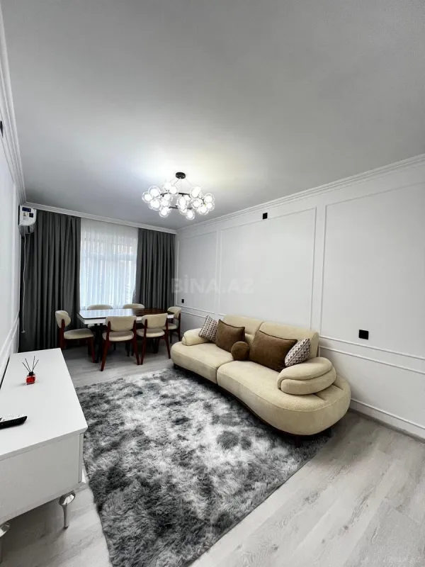 Satılır 2 otaqlı mənzil 60 m²