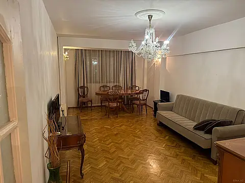 Kirayə verilir 3 otaqlı mənzil 100 m² — Bakı, Xətai 3 otaq 100.00 m²
