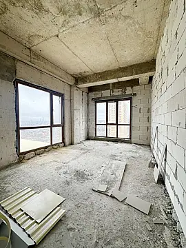 Satılır 2 otaqlı mənzil 80 m²