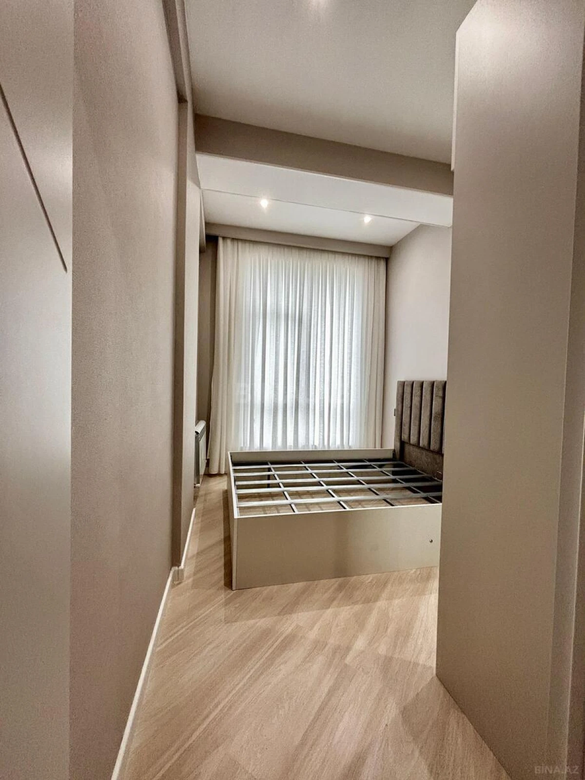 Satılır 2 otaqlı mənzil 60.7 m²