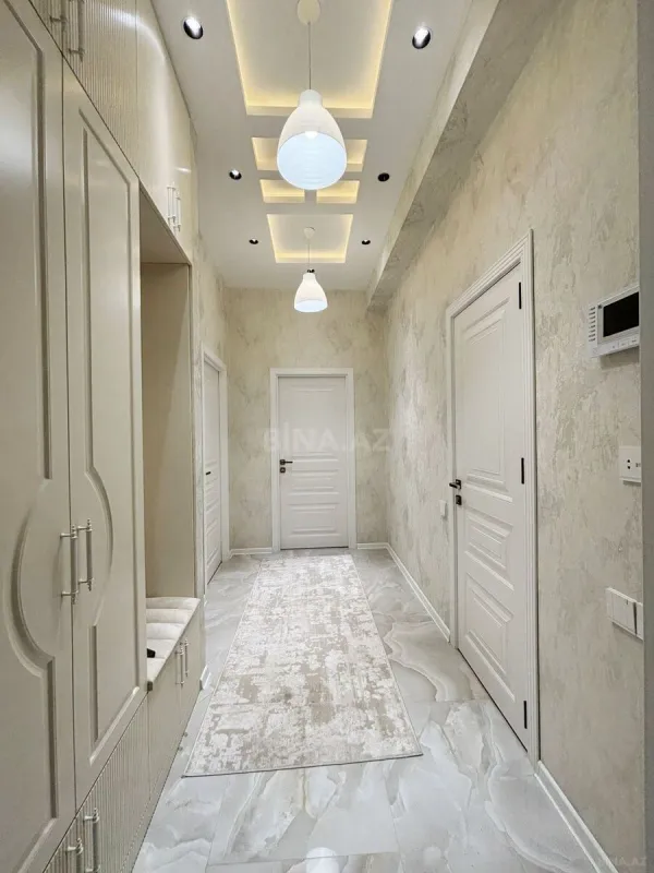 Satılır 2 otaqlı mənzil 63 m²