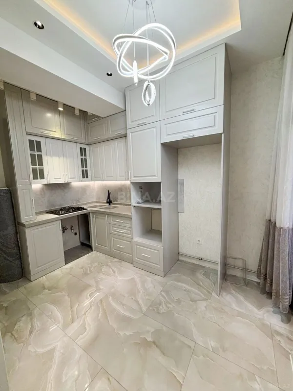 Satılır 2 otaqlı mənzil 63 m²