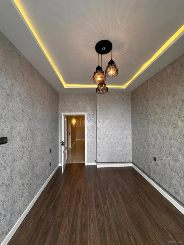 Satılır 3 otaqlı mənzil 95 m²