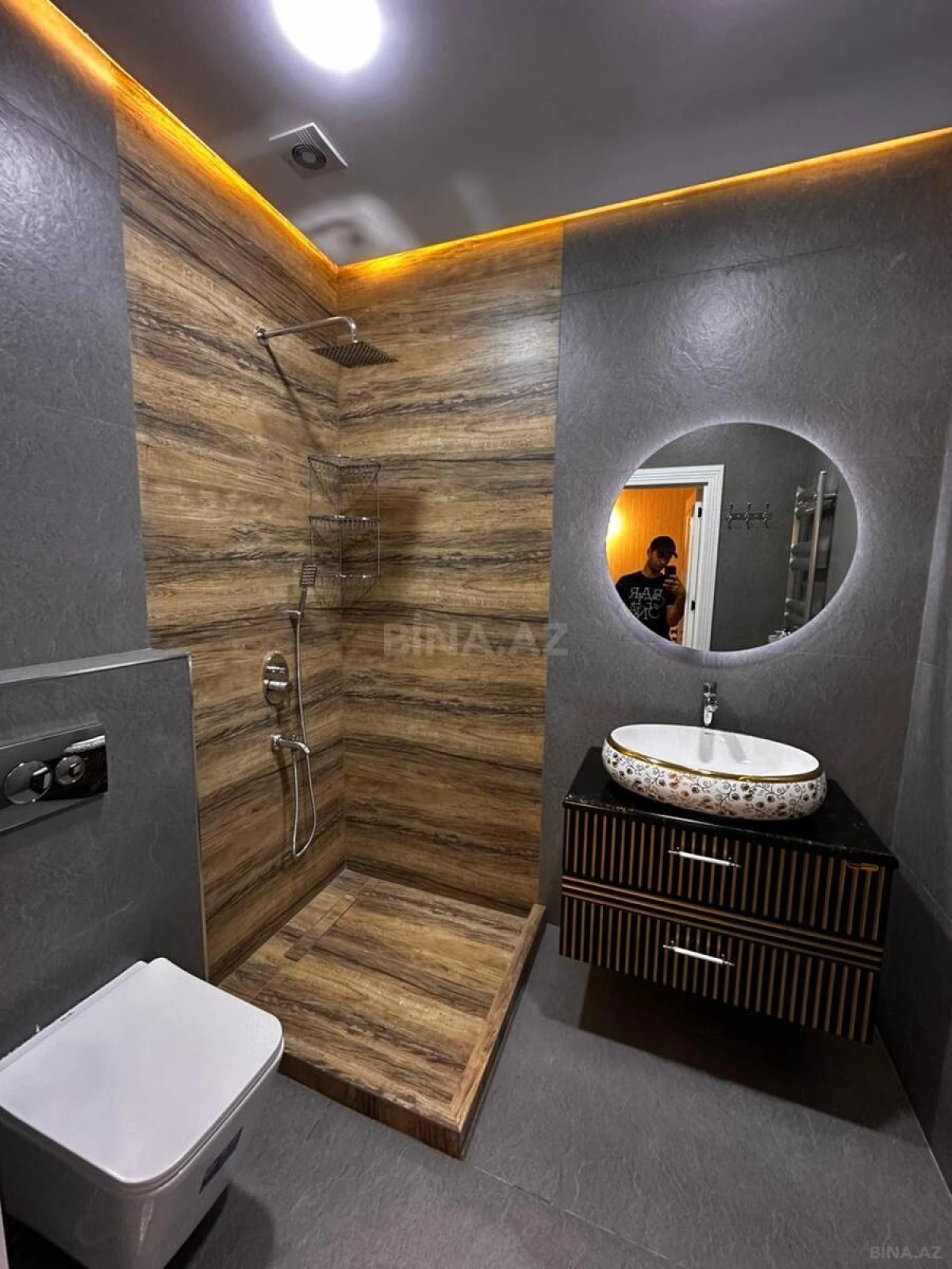 Satılır 3 otaqlı mənzil 95 m²