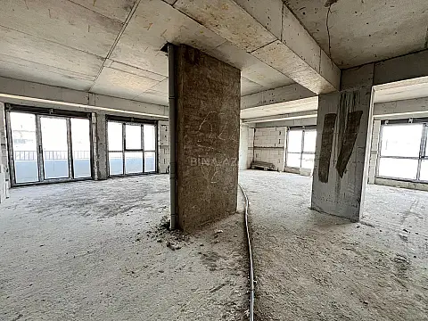 Satılır 3 otaqlı mənzil 127 m²