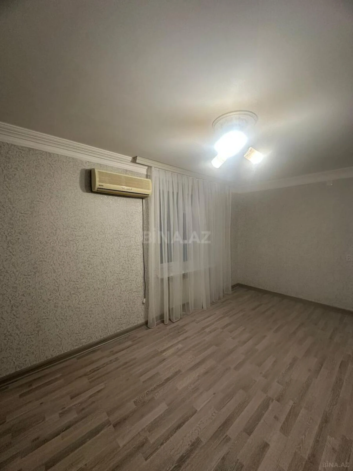 Satılır 1 otaqlı mənzil 36 m²