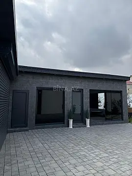 Satılır 4 otaqlı həyət evi 265 m²