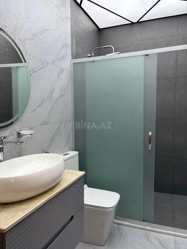 Satılır 4 otaqlı həyət evi 265 m²