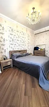 Satılır 4 otaqlı mənzil 145 m²