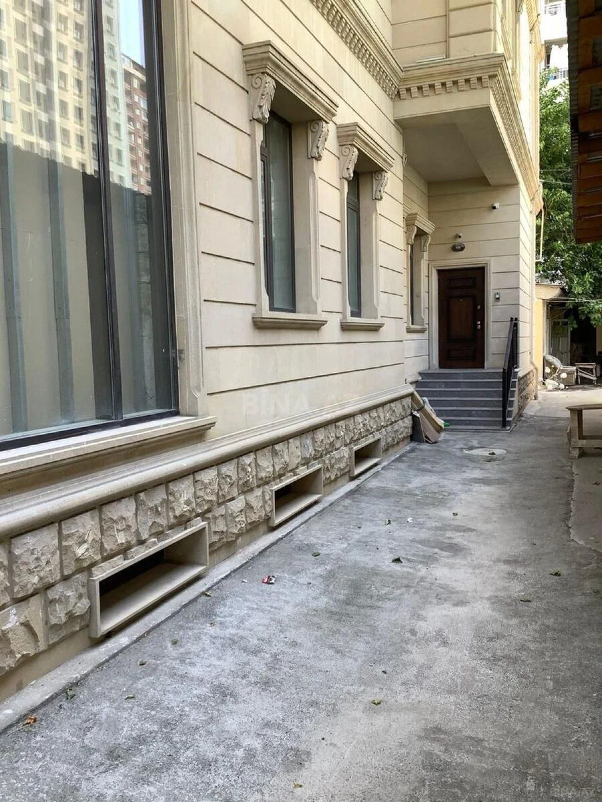 Kirayə verilir obyekt 1800 m²