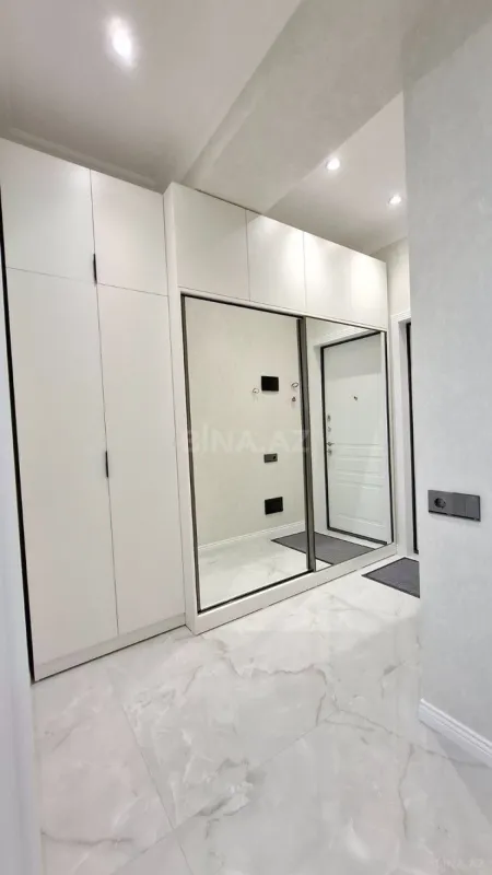 Satılır 2 otaqlı mənzil 55 m²