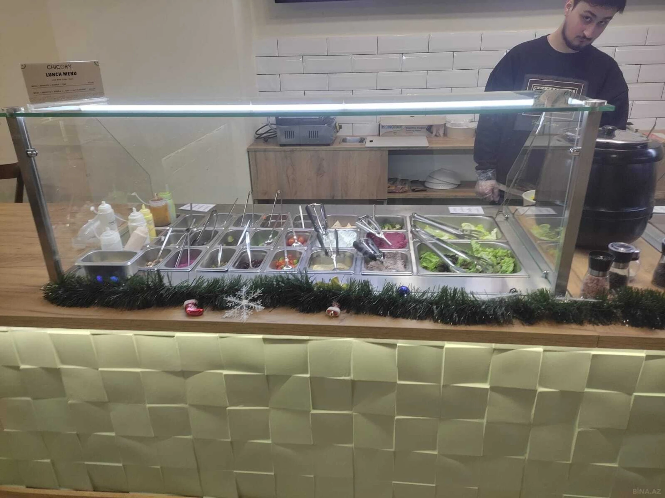 Kirayə verilir obyekt 250 m²